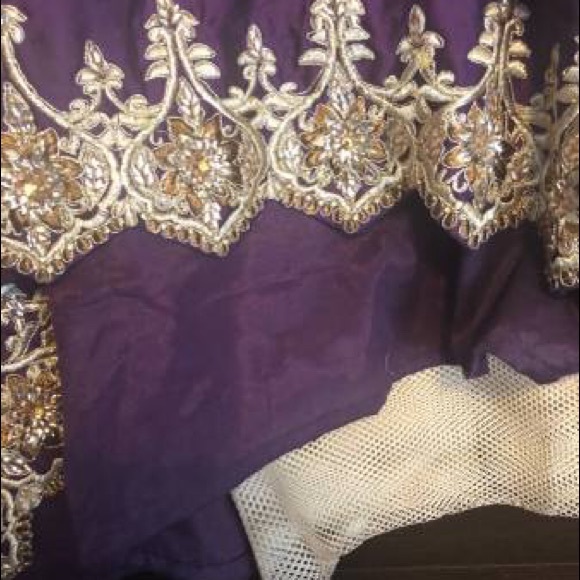 Gorgeous royal purple and gold embroidered gown - Picture 4 of 5